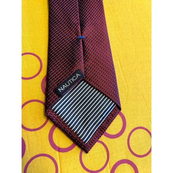 Nautica Red Subtle Geometric Print Silk Tie - Picture 2 of 5